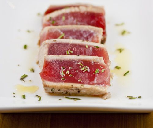 Seared Tuna With Rosemary Oil